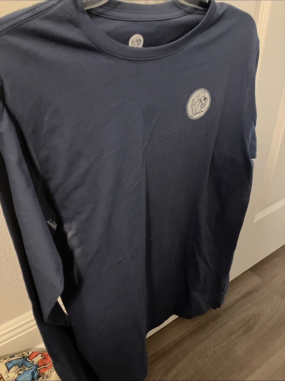 Long-Sleeve Navy Graphic Crewneck Shirt